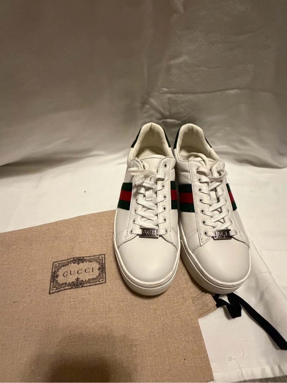 Gucci White Leather Sneakers with Green and Red Web Stripe
